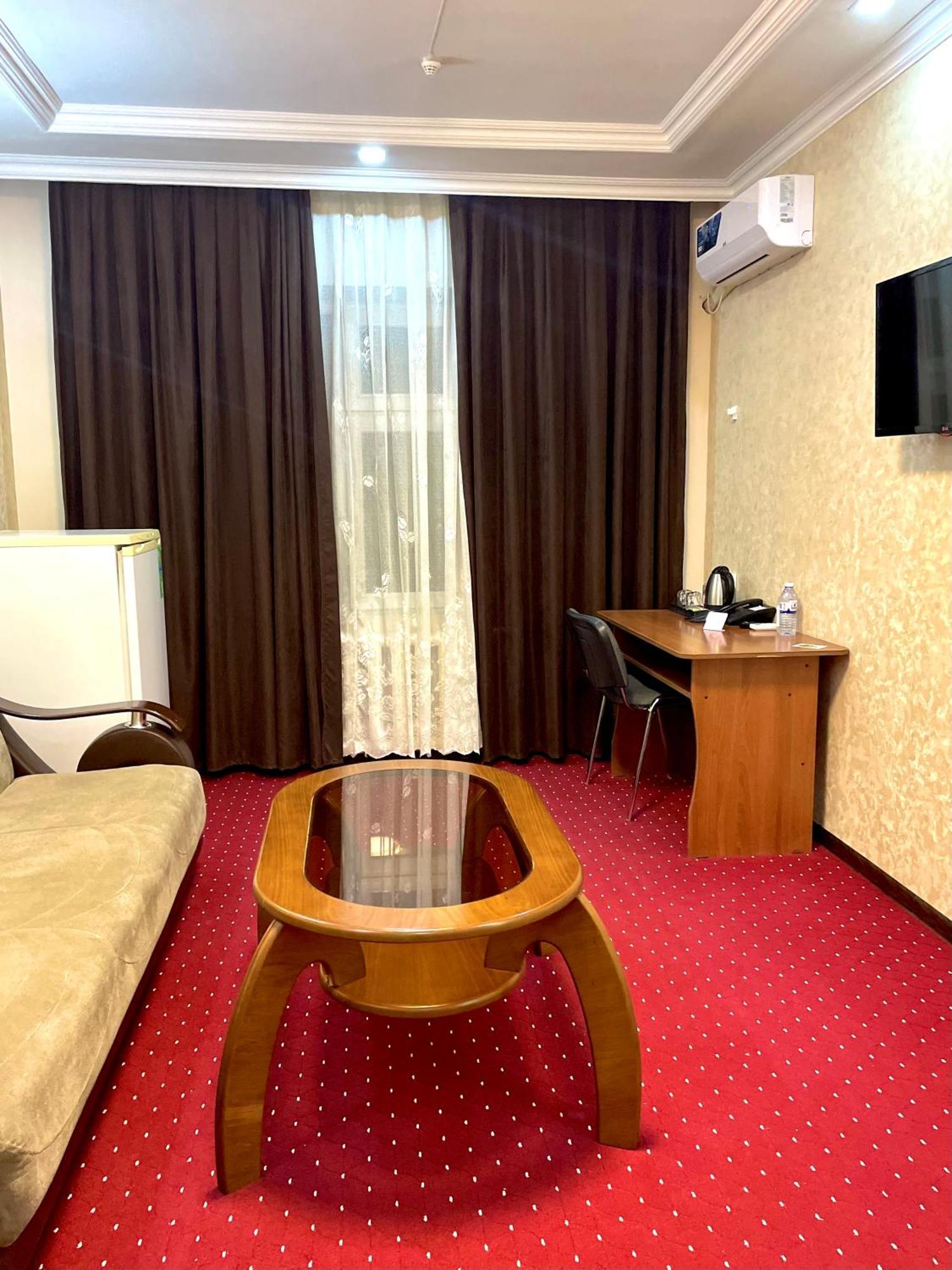 Asson Hotel Termez Zewnętrze zdjęcie